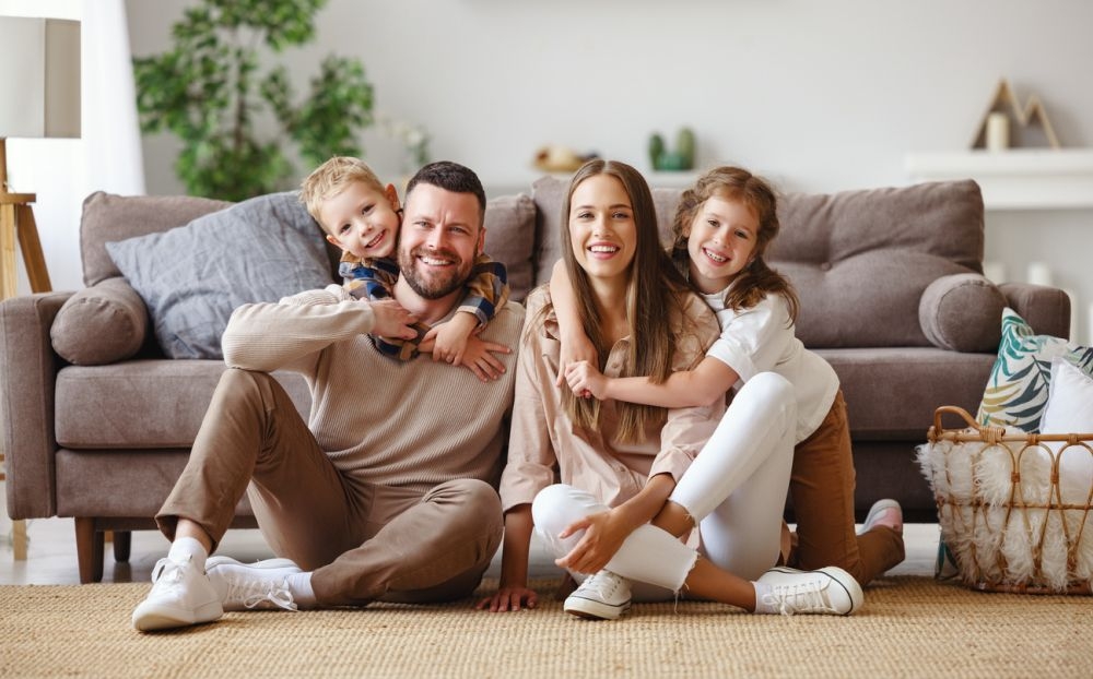 18 Family Photo Color Schemes To Nail The Photoshooting Session