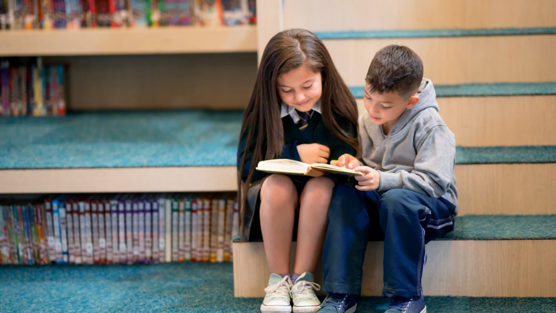 5 Ways To Make Reading Month Into A Reading Habit Muskegon Montessori 