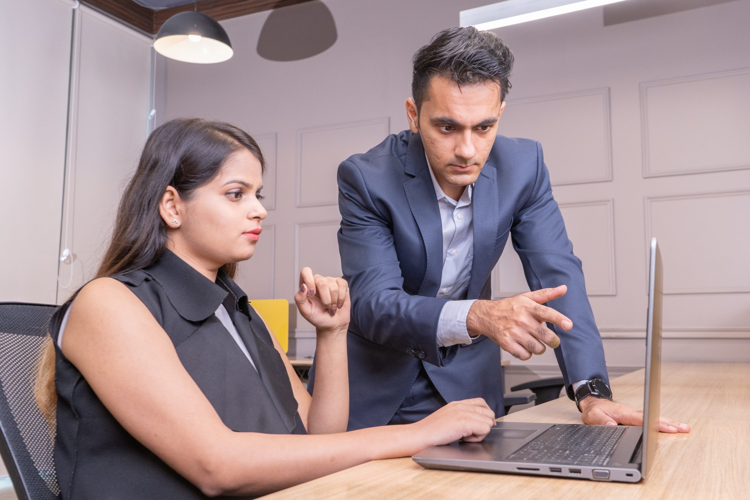 Boss Explaining Work To Employee PixaHive