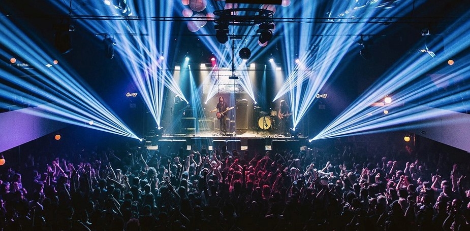 Produtora De Shows Faz Rifa De Ingressos Em Prol De Profissionais De 