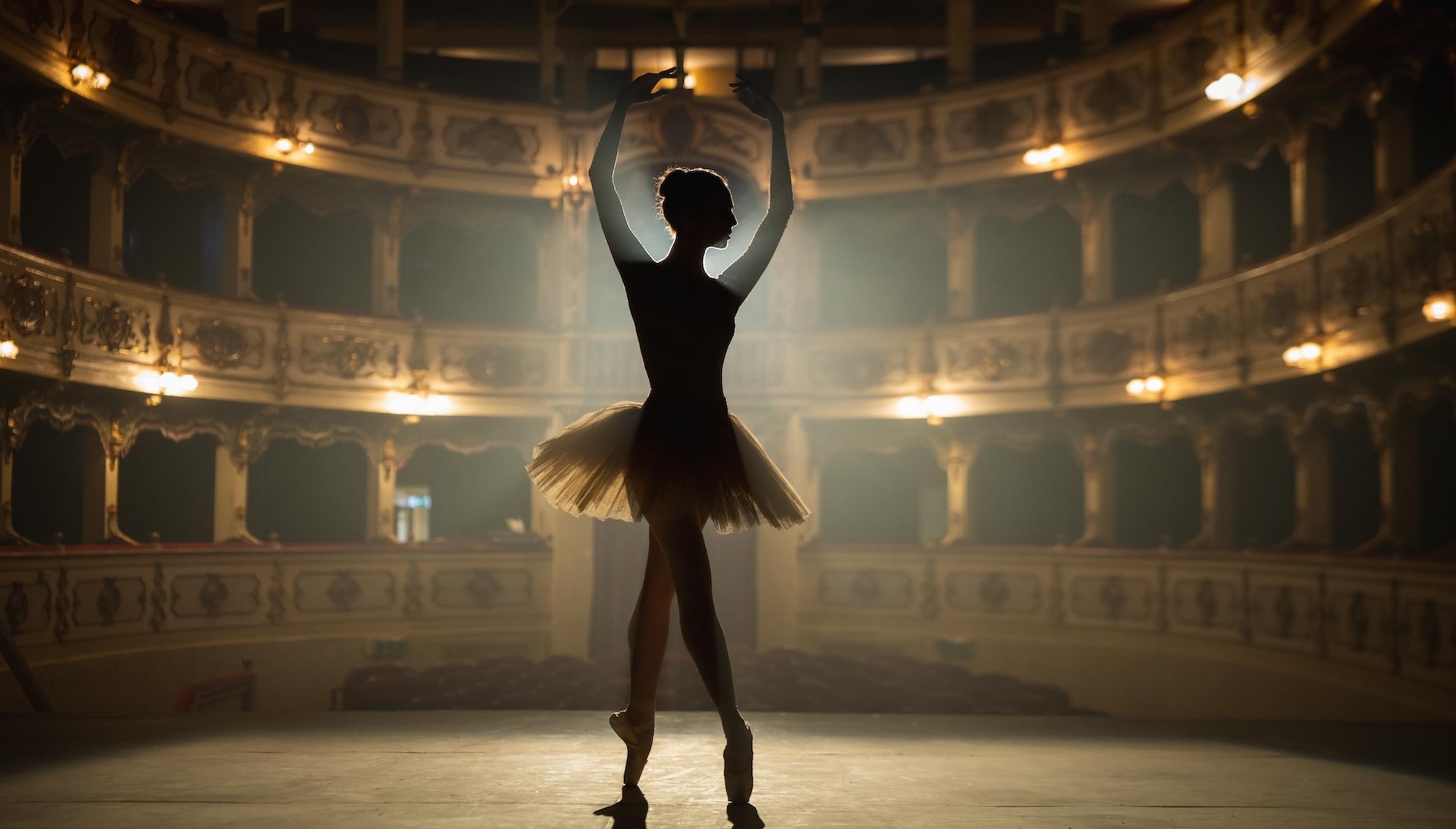Ballet Terms For Dancers To Learn Backstage