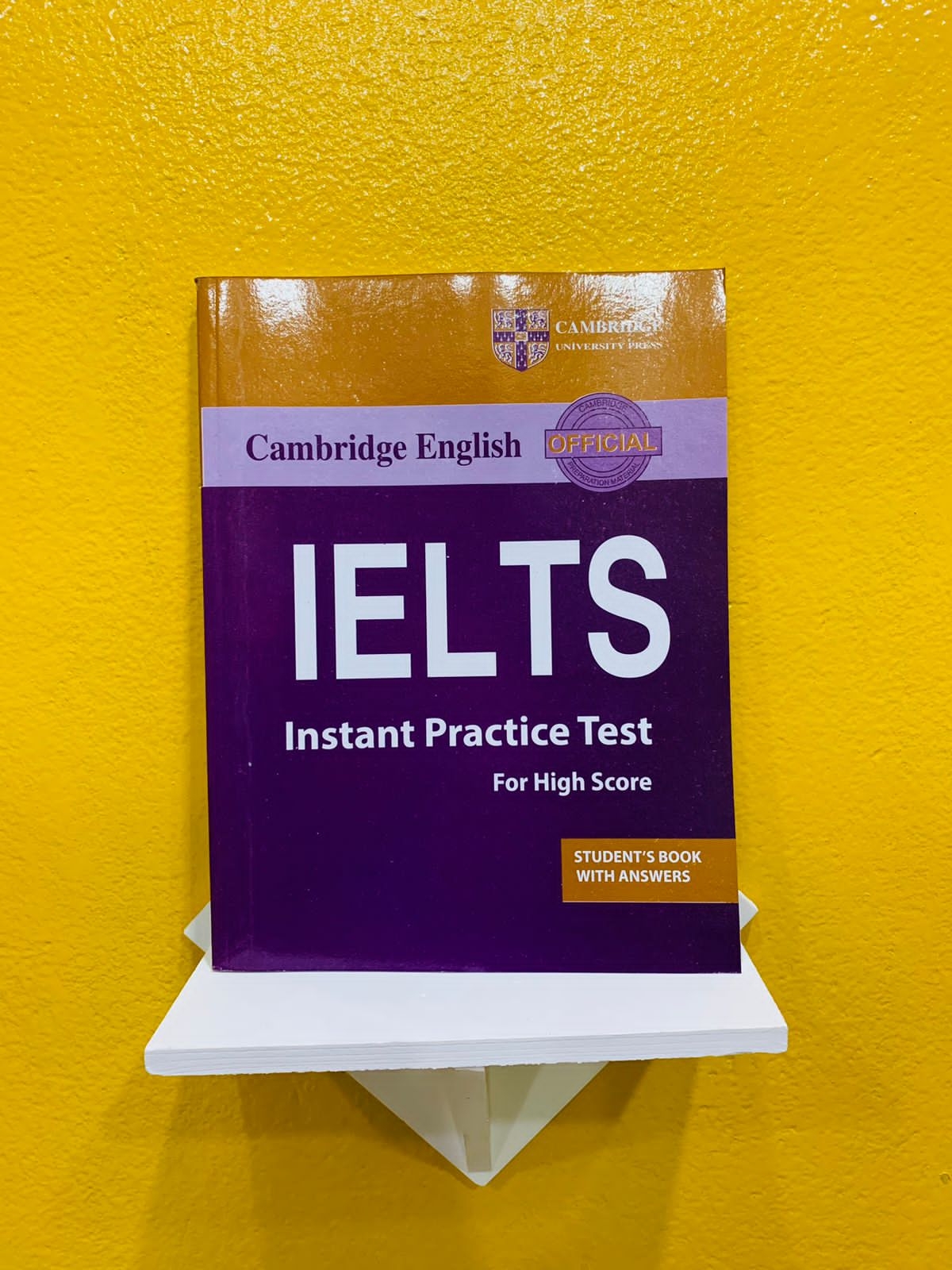 Cambridge IELTS Instant Practice Test Confident Publications